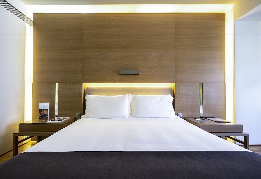 September Thessaloniki Hotel 24/65