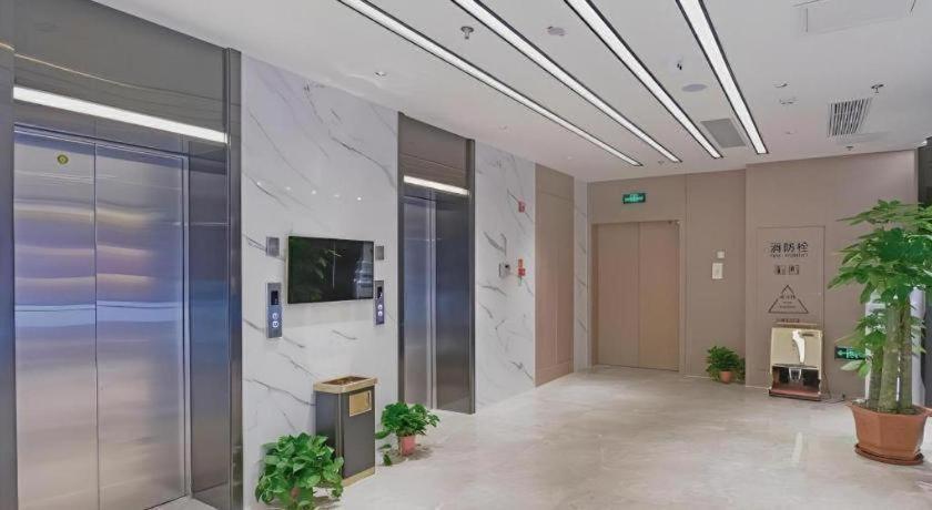 Gya Nantong Tongzhou District Nanshanhu Water Street Wanda Plaza Hotel 16/46