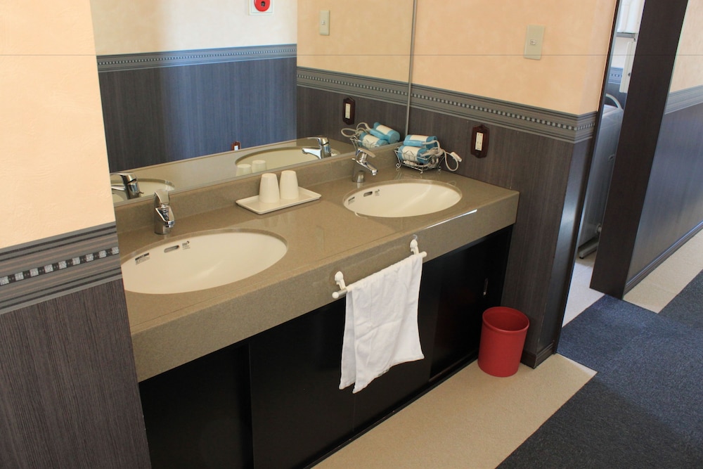 Petit Hotel Blaneneige 48/66