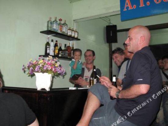 A.T Guesthouse 8/15