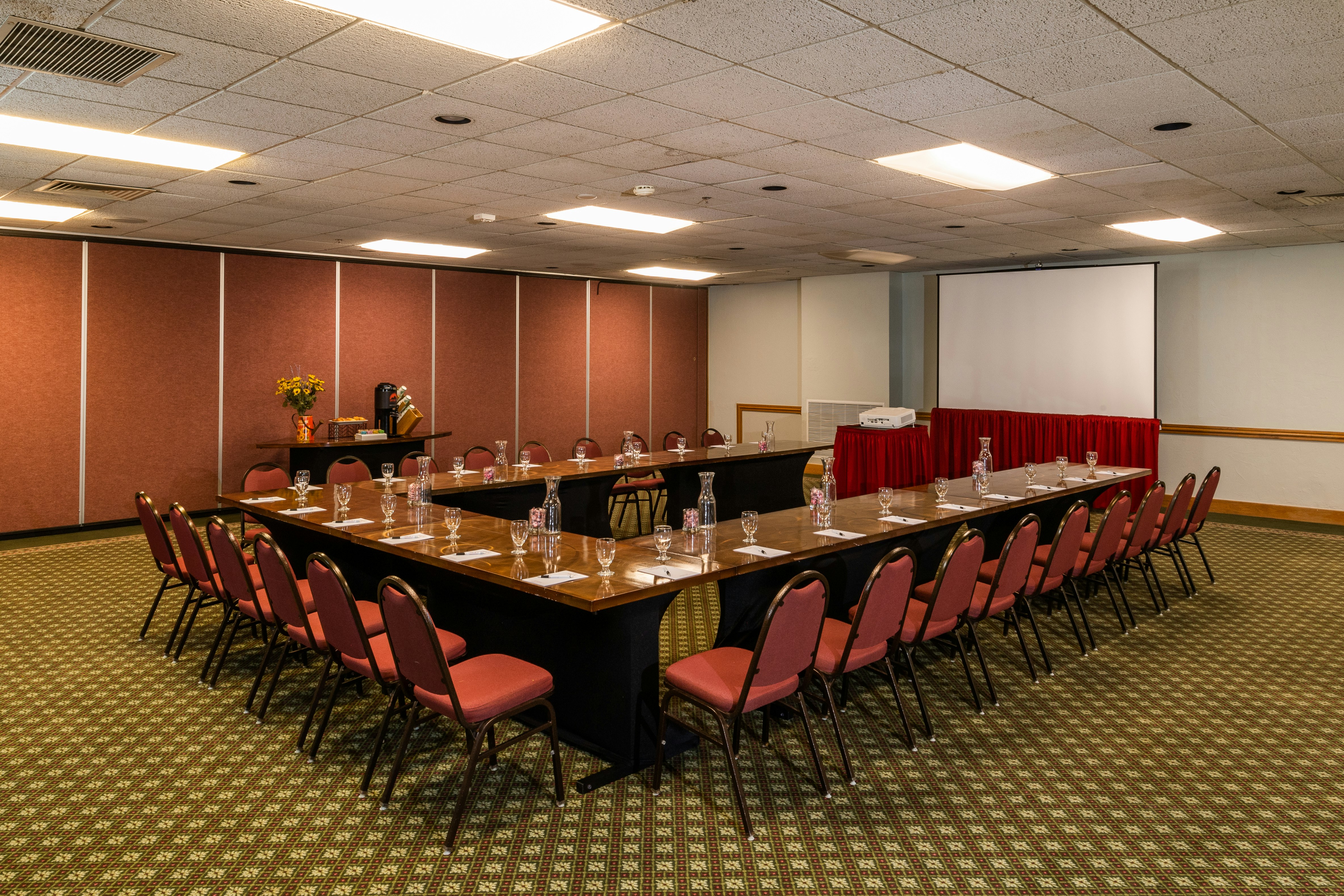 Holiday Inn Estes Park 68/84