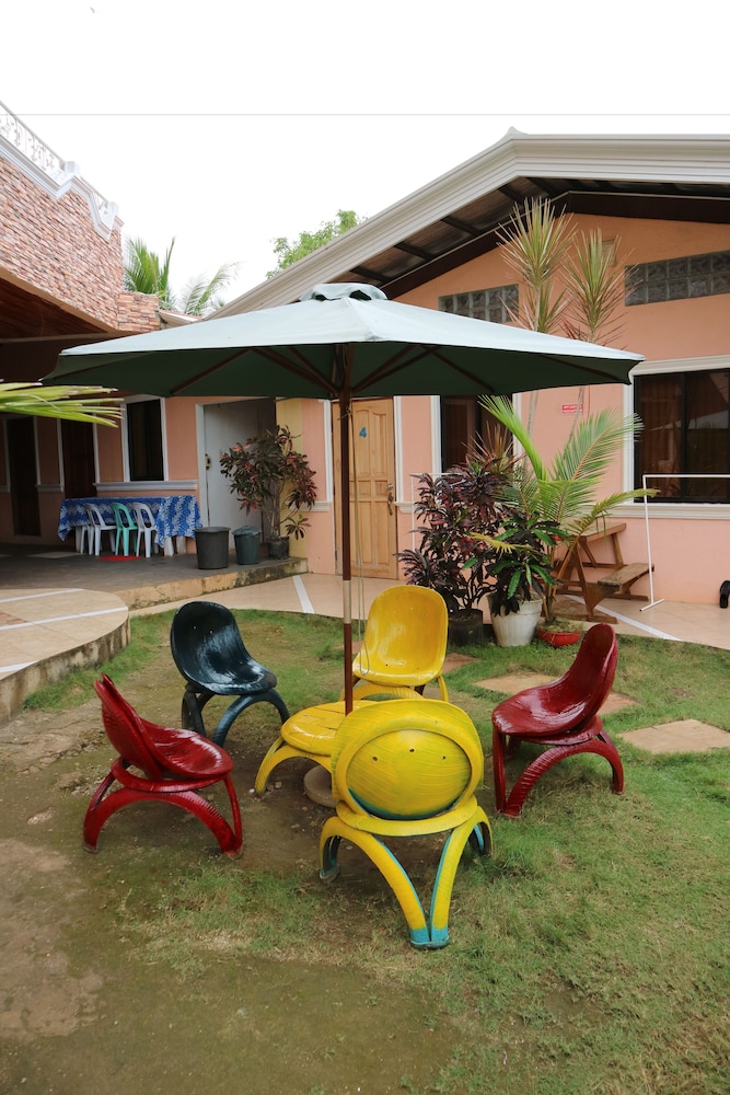 Coco Mango's Place 50/66