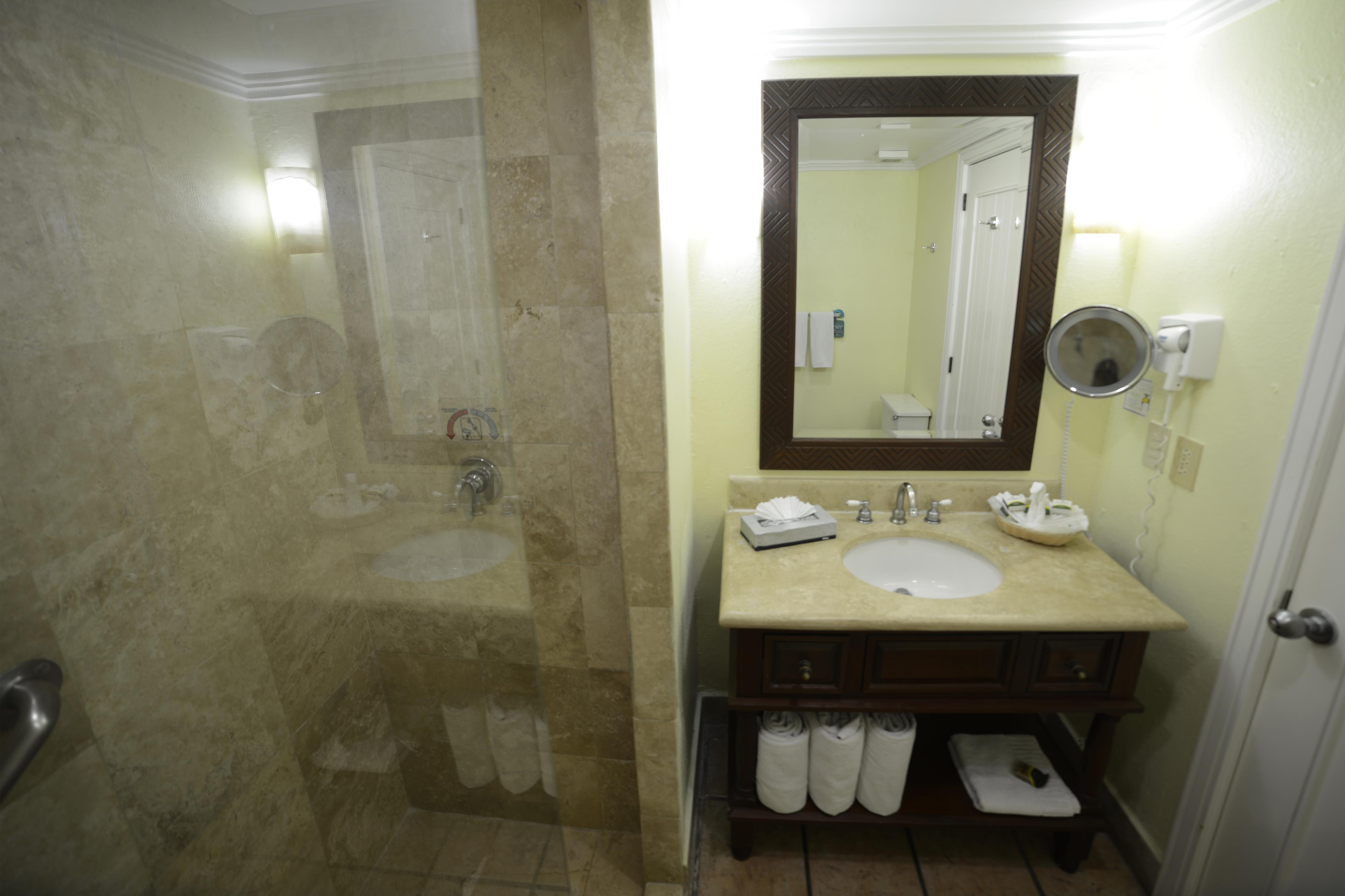 جناح ديلوكس، Royal Villas Resort Hotel 4/5