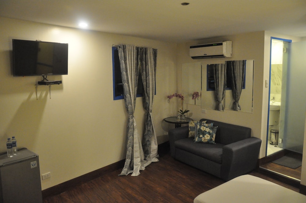 Skyblue Hotel 28/41