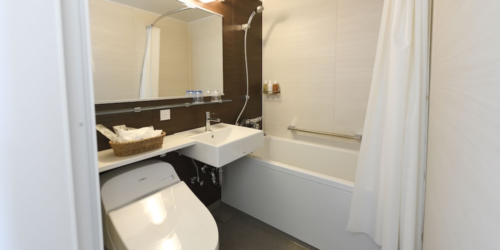 Wakoshi Tobu Hotel 40/42
