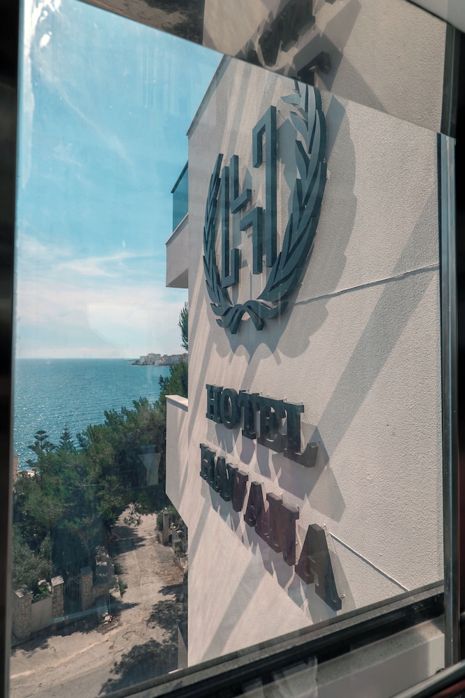Hotel Havana 44/64