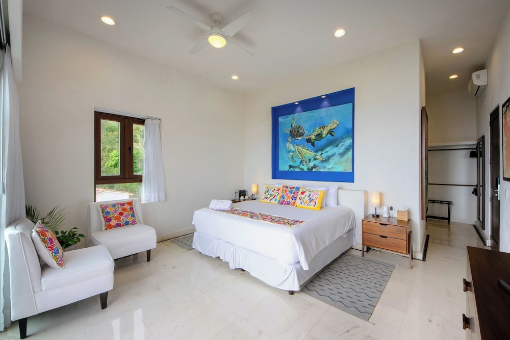 2 BEDROOMS, TOWER, LUXURY, PENTHOUSE