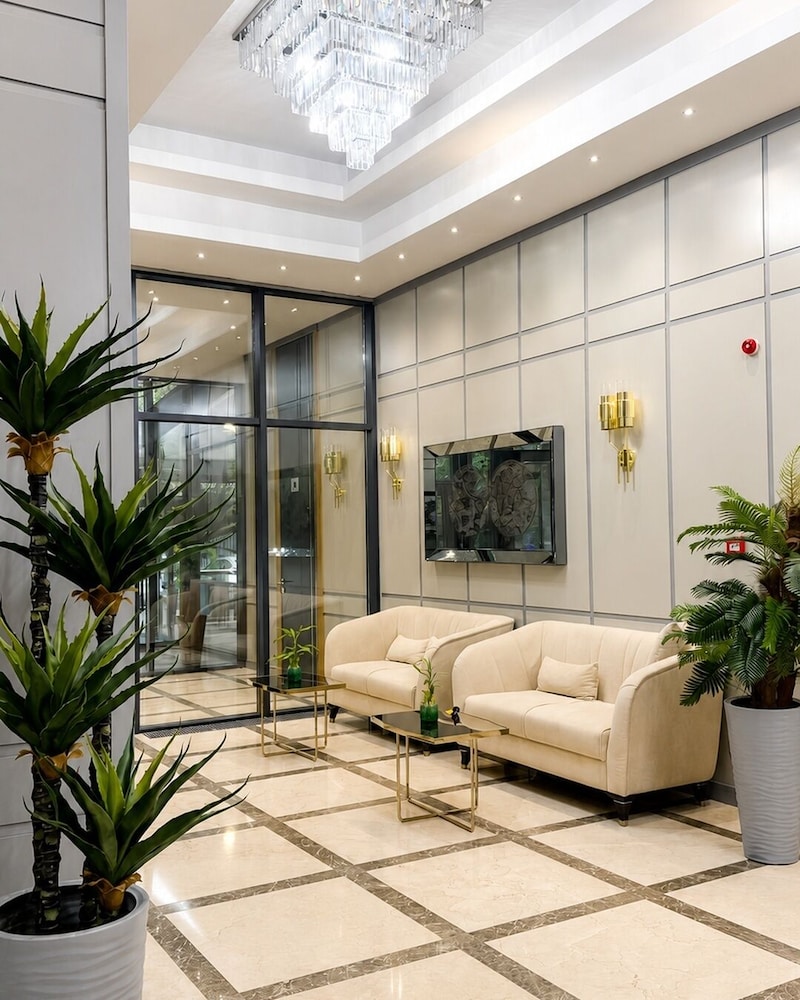 Park Dedeman Almaty 44/64