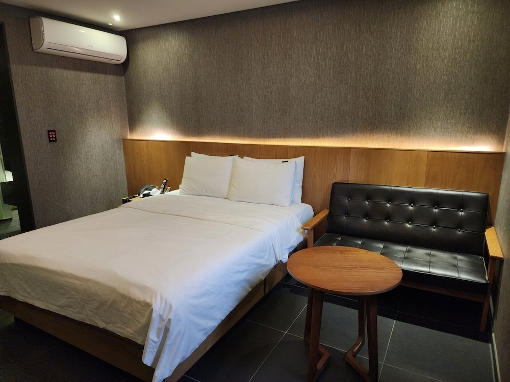 Bupyeong Zenith Hotel 13/61