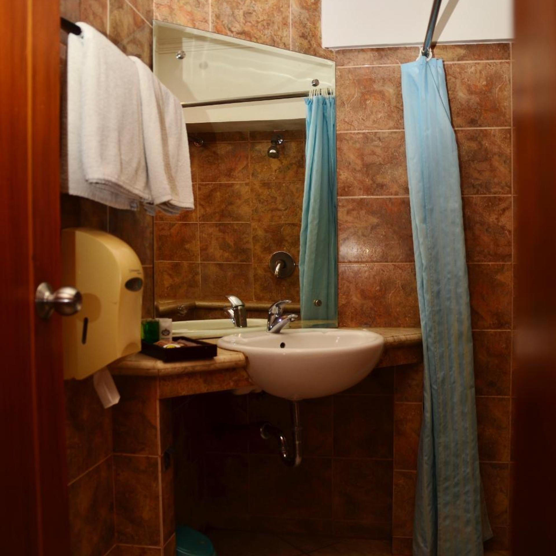 Asri Hotel Cirebon 37/43