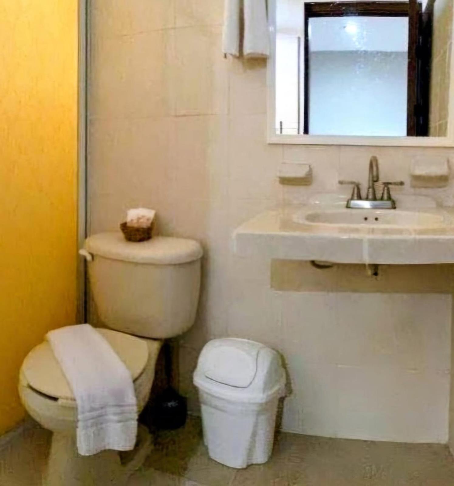 Hotel Balxiba, Centro Playa del Carmen 44/45