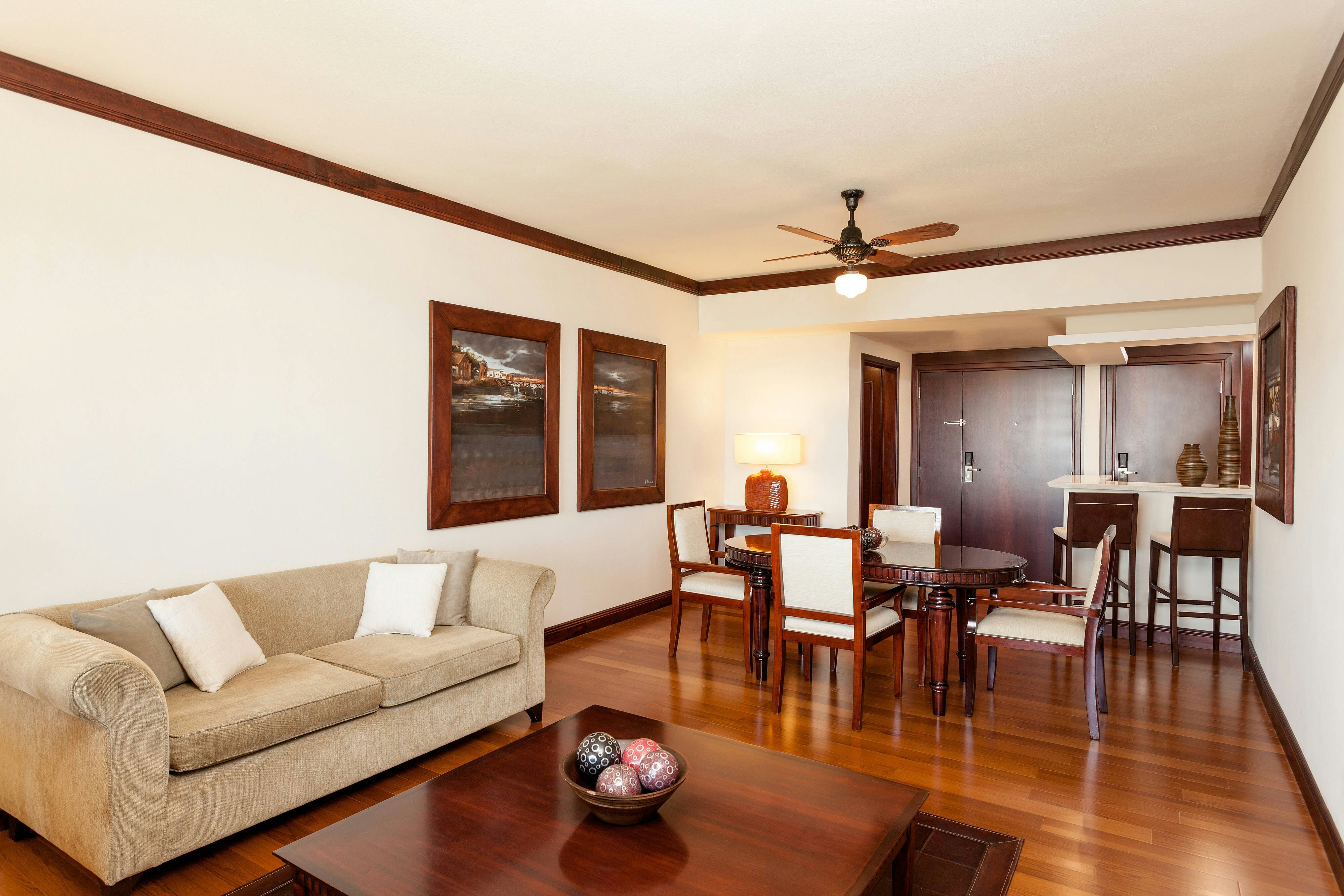 غرفة فاخرة، Sheraton Colonia Golf and Spa Resort 2/2