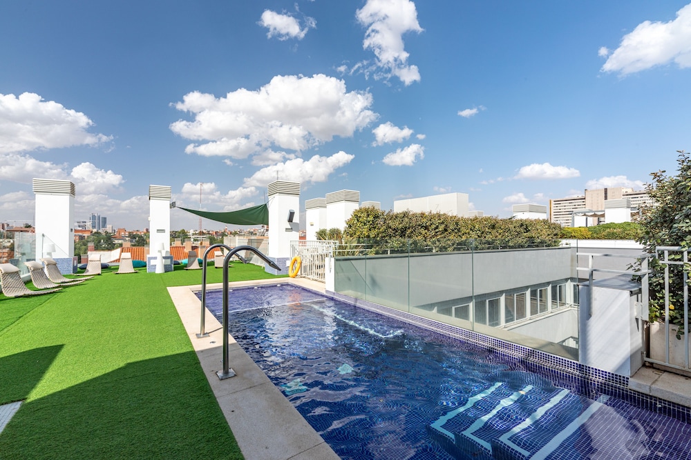 Student Residence Claudio Coello 33/44