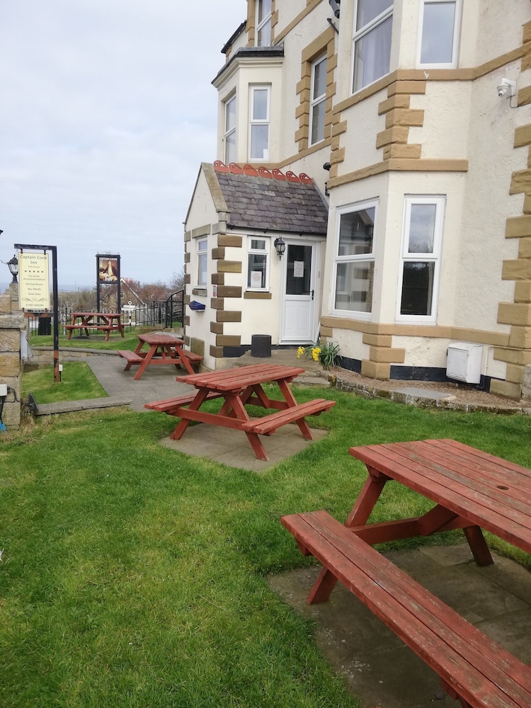 The Captain Cook Inn 23/32