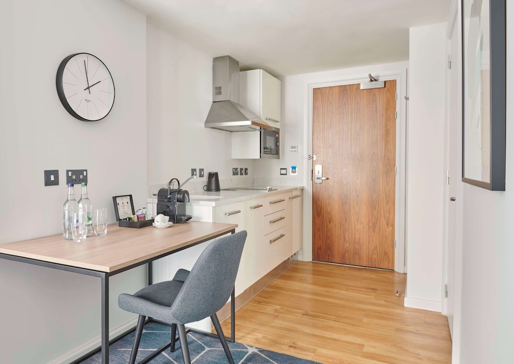 Hyatt House London Stratford 42/50