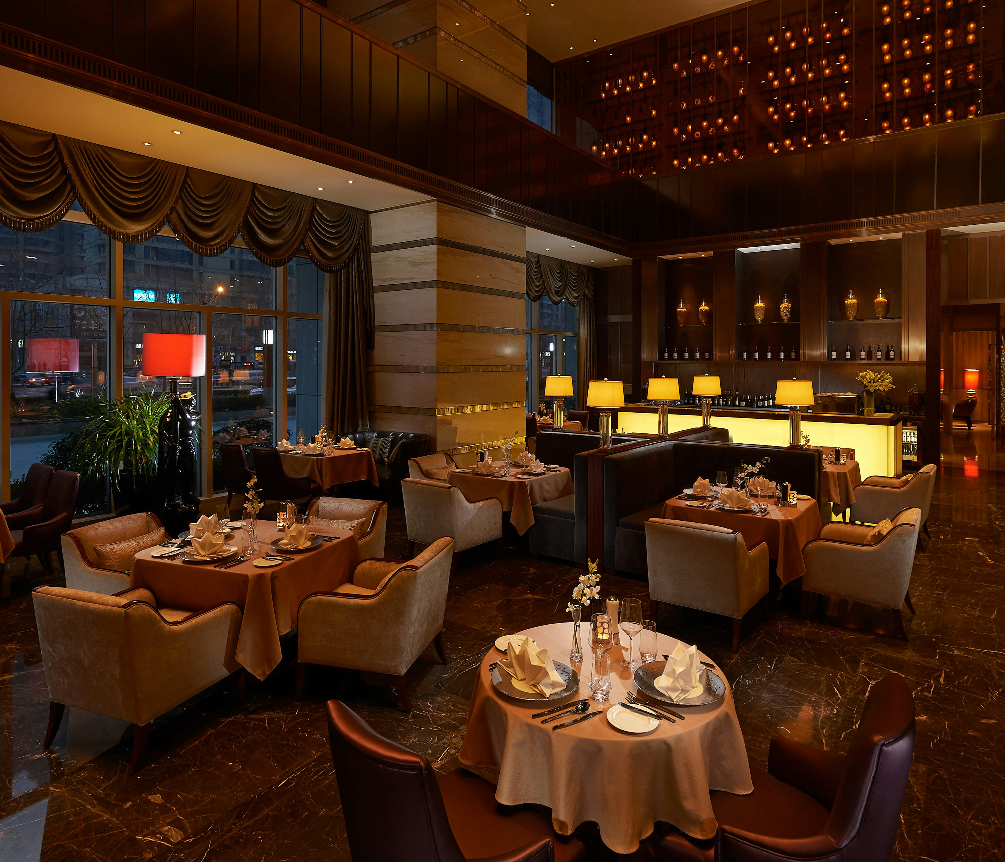 Hilton Zhengzhou 54/75