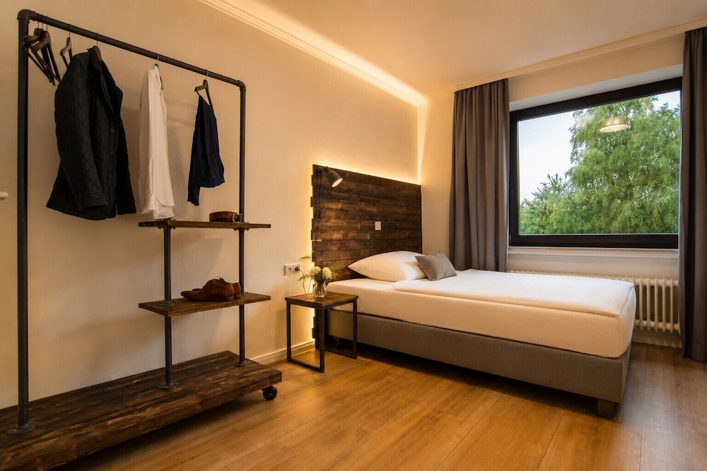 Hotel Wiesengrund 16/54