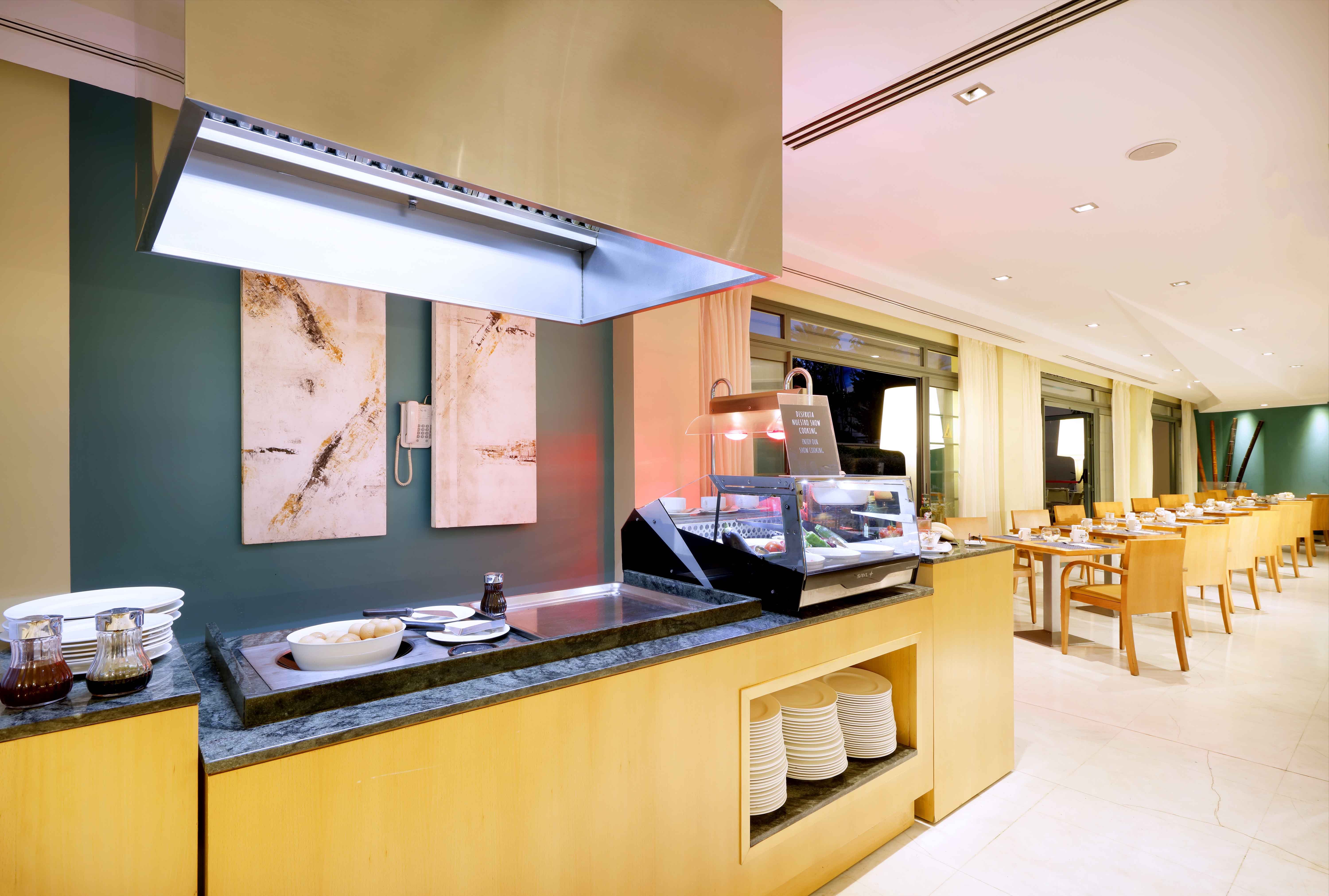 Lobby at Exe Estepona Thalasso Spa Adults Only, ESTEPONA