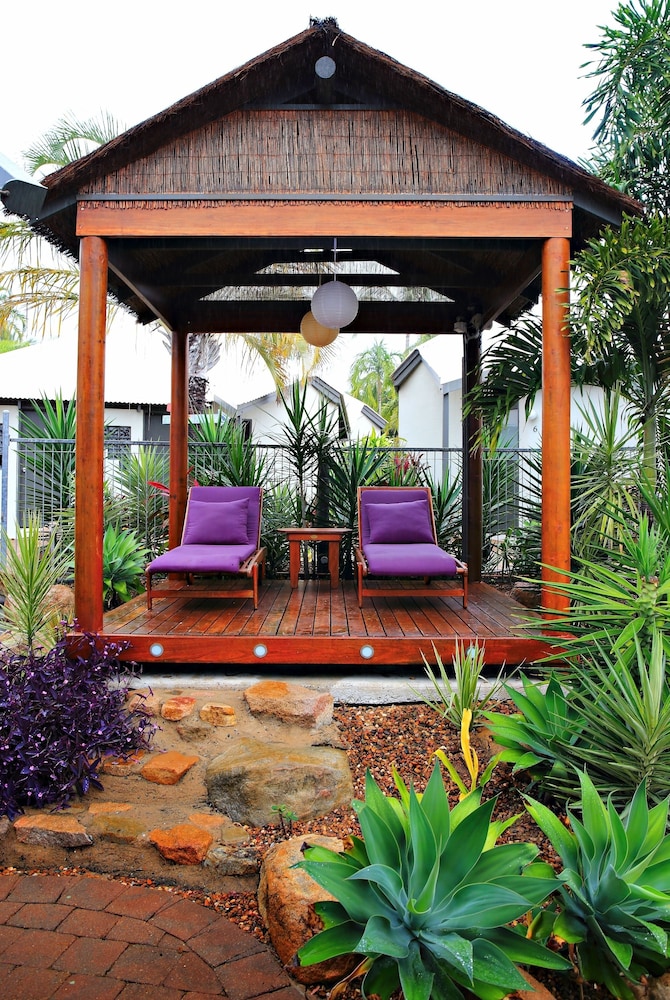 Island Leisure Resort 44/46