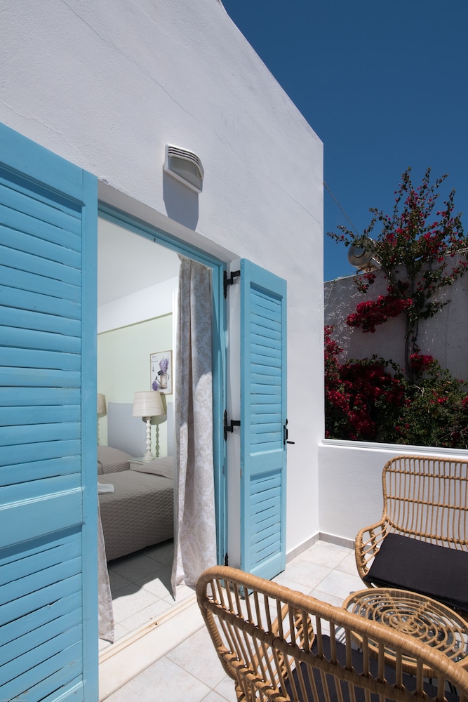 Sofos Studios Fitness & Spa 18/38