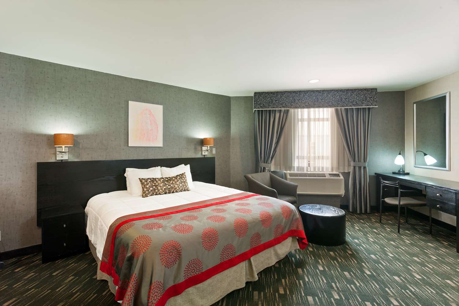 Ramada Plaza By Wyndham West Hollywood Hotel & Suites 3/15