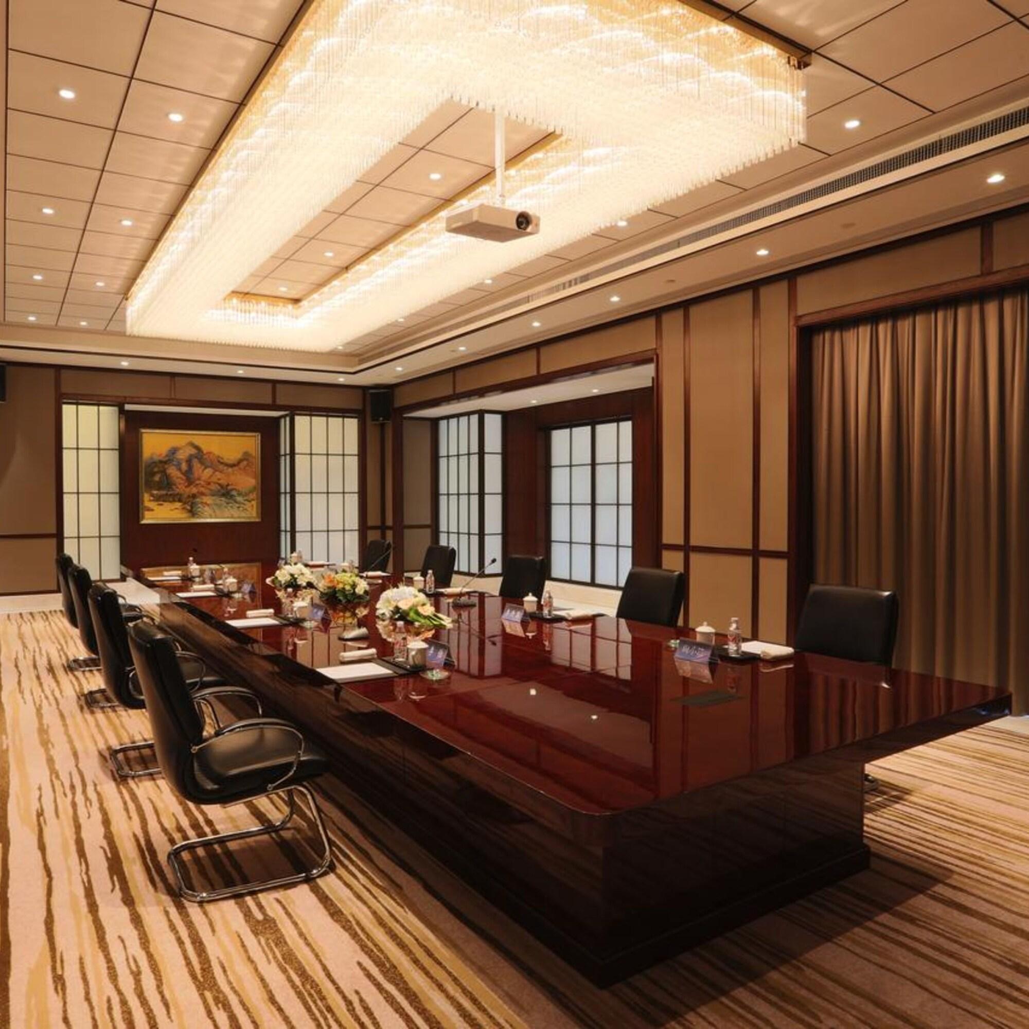 Linhai S And N International Hotel 24/39