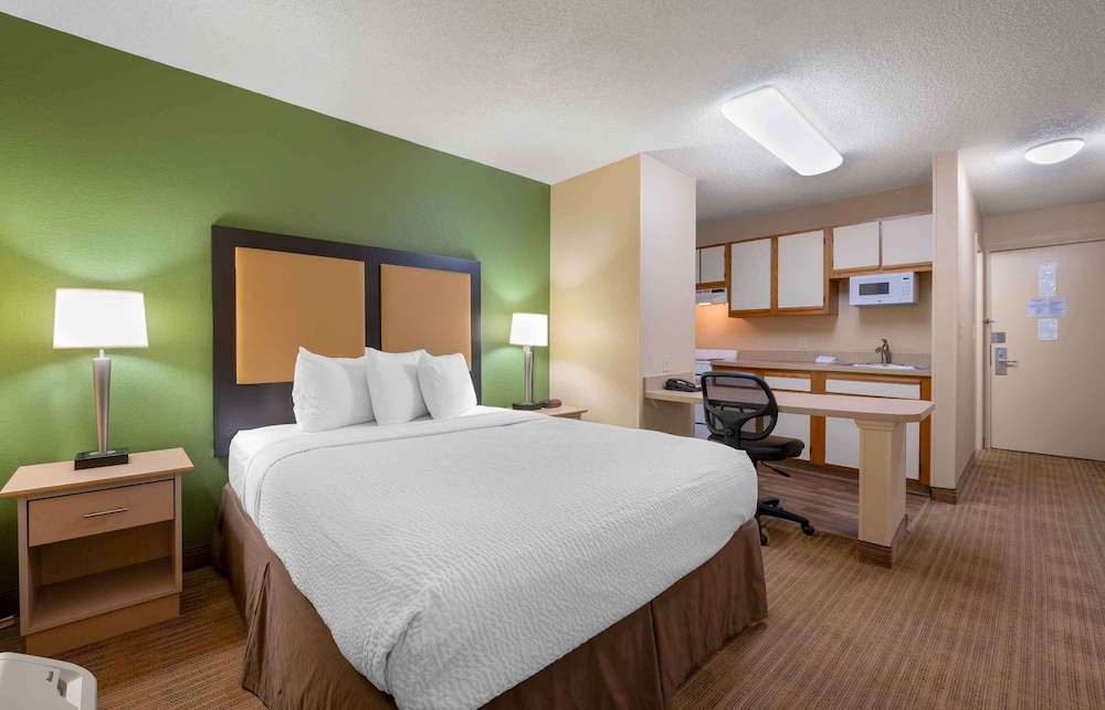 Studio 6 Extended stay Fairfield, OH - Cincinnati 20/45