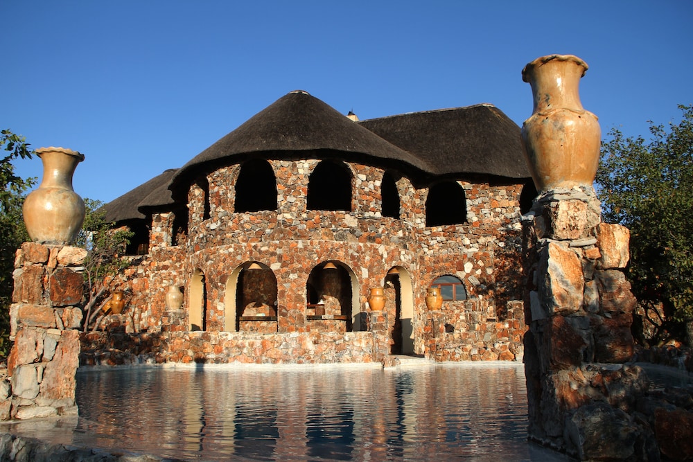 Aha Eagle Tented Lodge & Spa Etosha 1/56