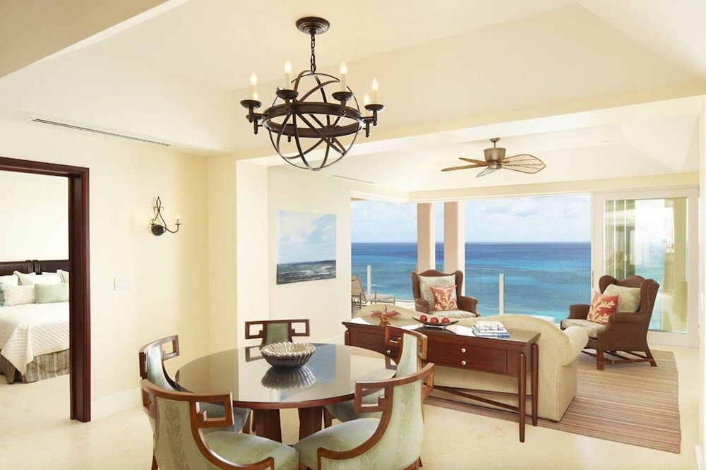 The Reefs Hotel And Club 39/60