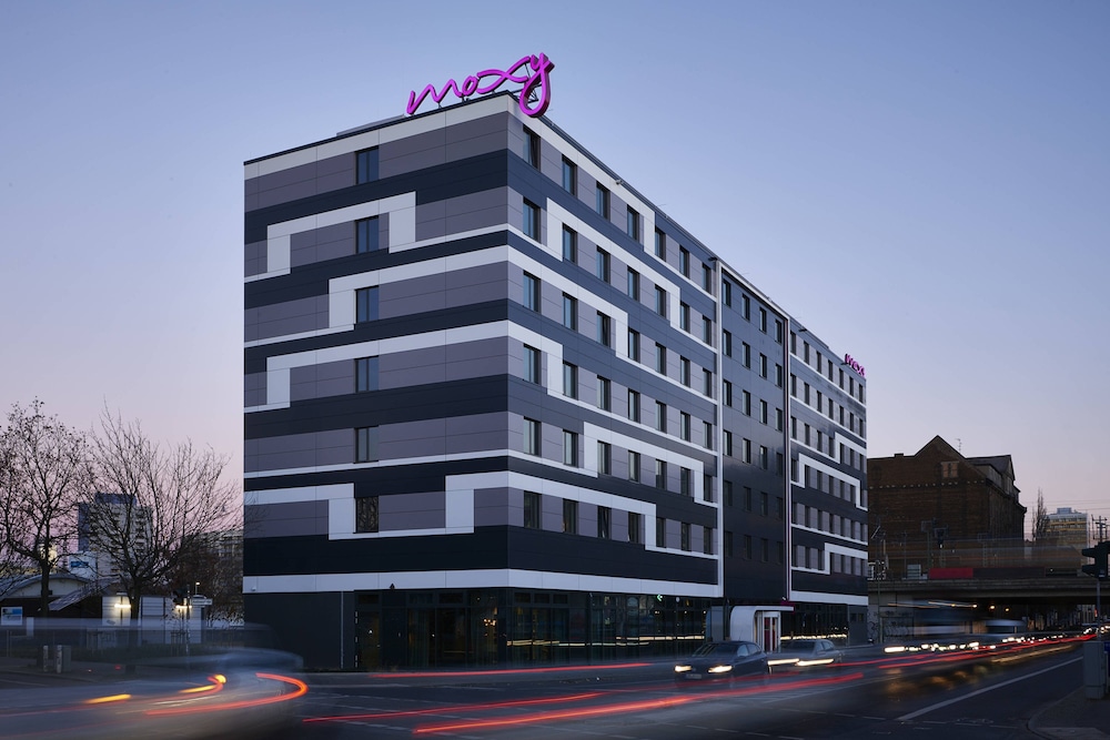 MOXY BERLIN OSTBAHNHOF in BERLIN