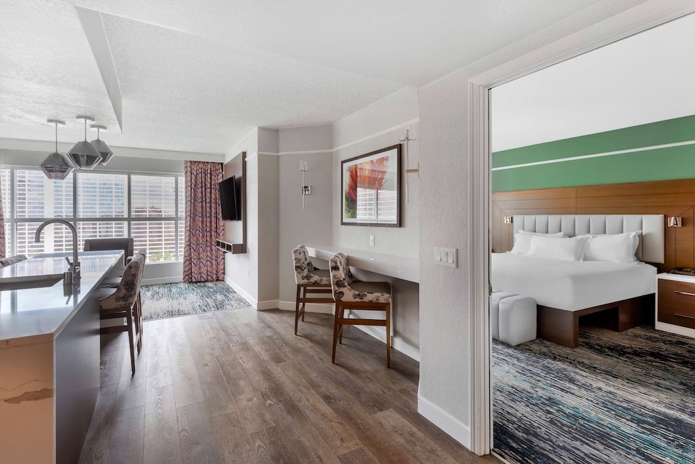 Hilton Grand Vacations Club Flamingo Las Vegas 24/37