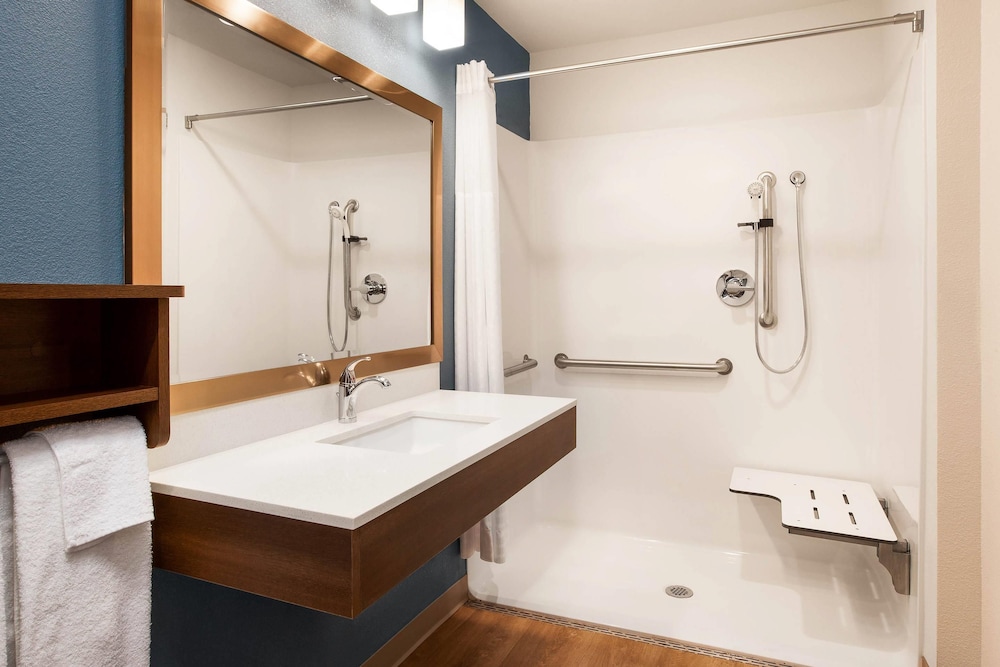 WoodSpring Suites Quantico 40/42