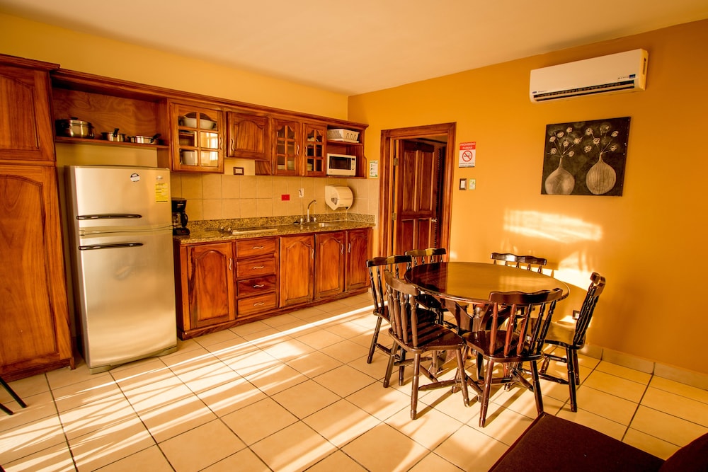 Hotel Condovac La Costa 60/72