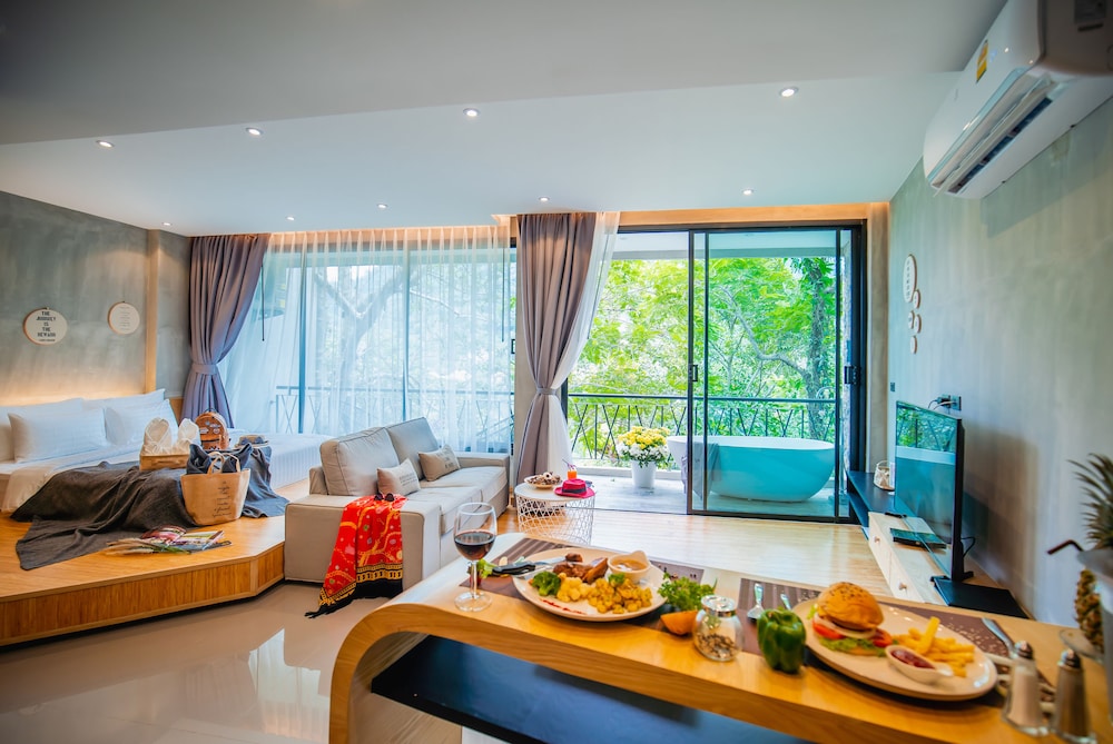 The Woods Natural Park Resort Phuket 60/73