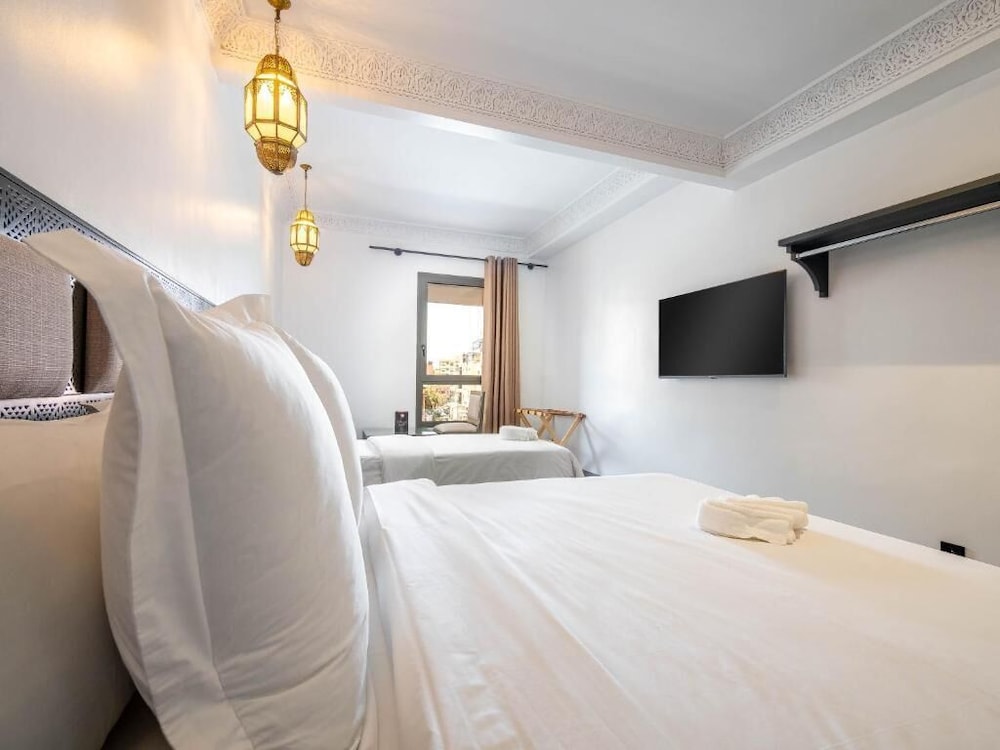 Fashion Hotel 19/47