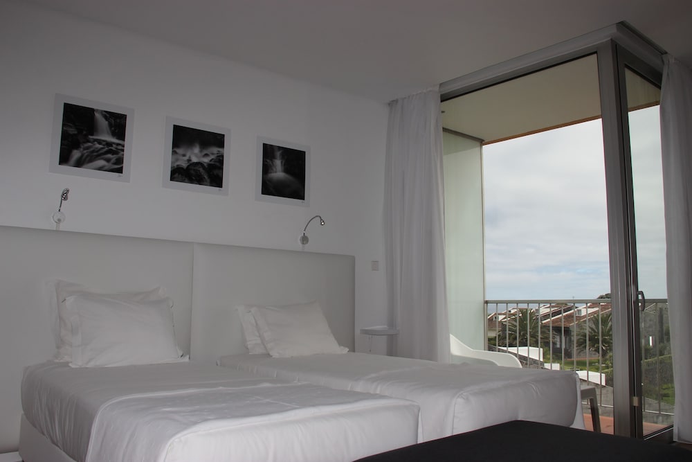 ANC Resort 9/63