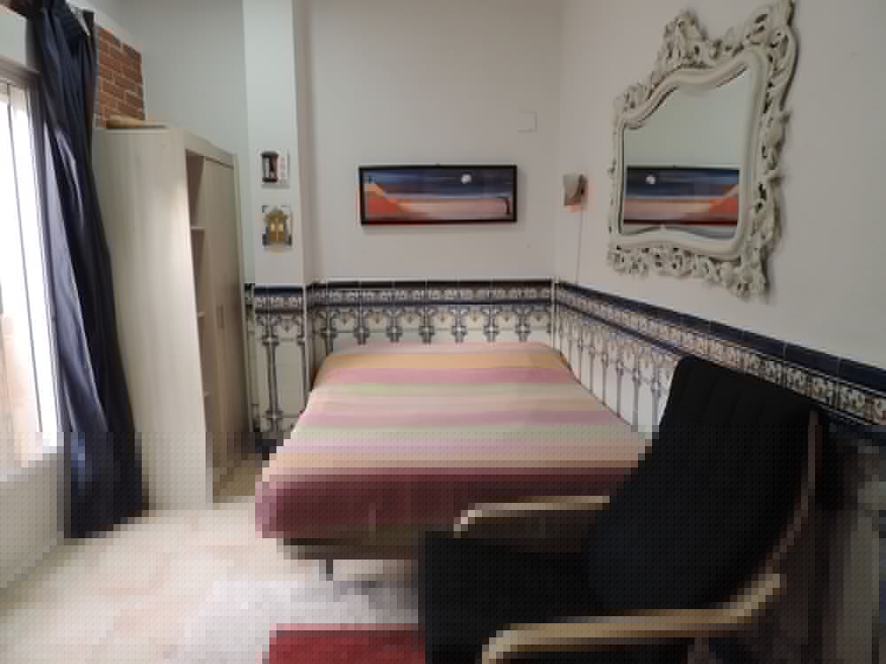 Hostal El Cascabel 70/75