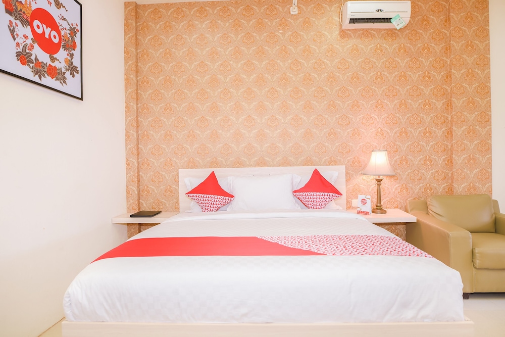 Hotel Capital O 854 Ub Caisar Hotel 11/28
