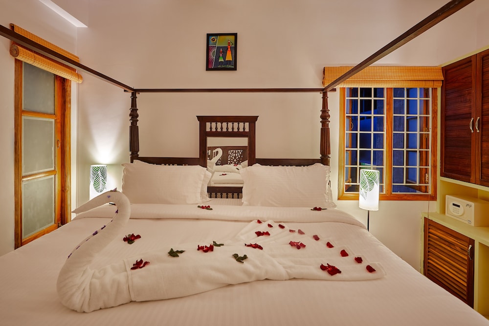 SUPERIOR, DOUBLE BED