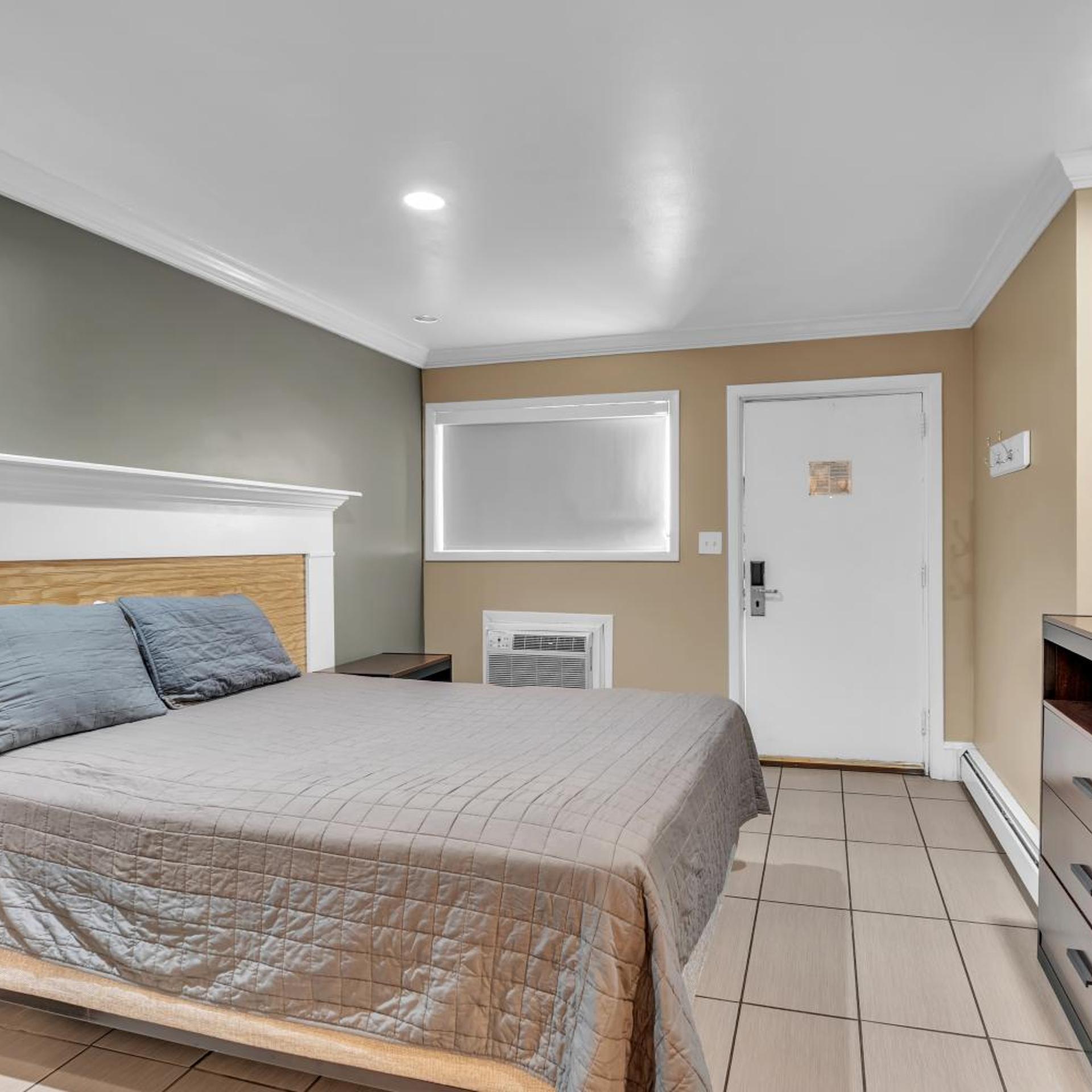 Bentley Motel 14/50