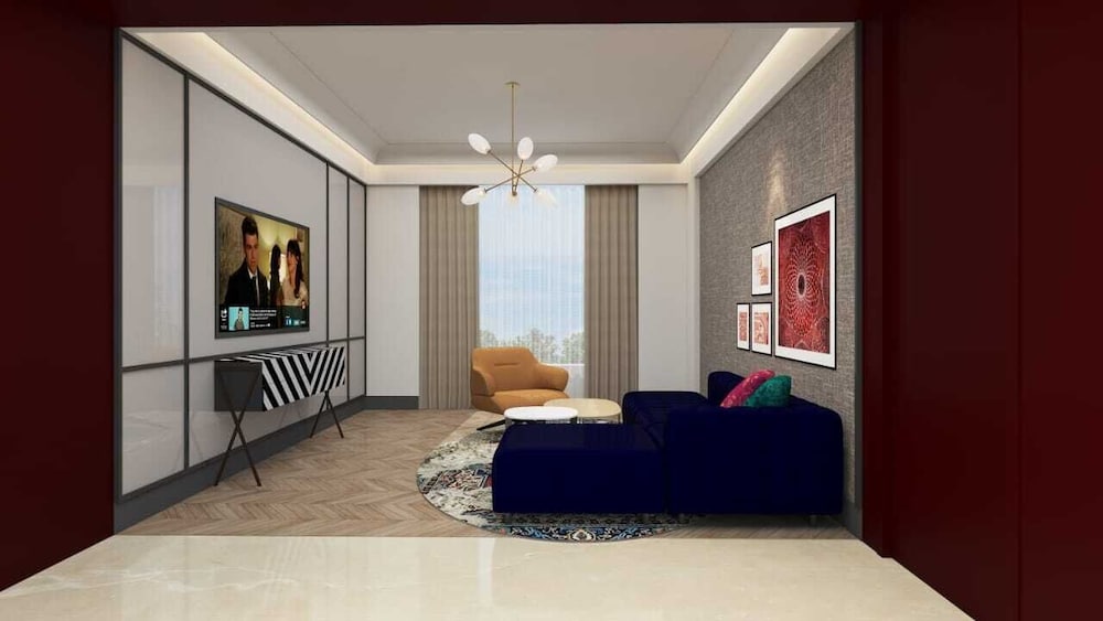 Grand Mercure Agra 28/50