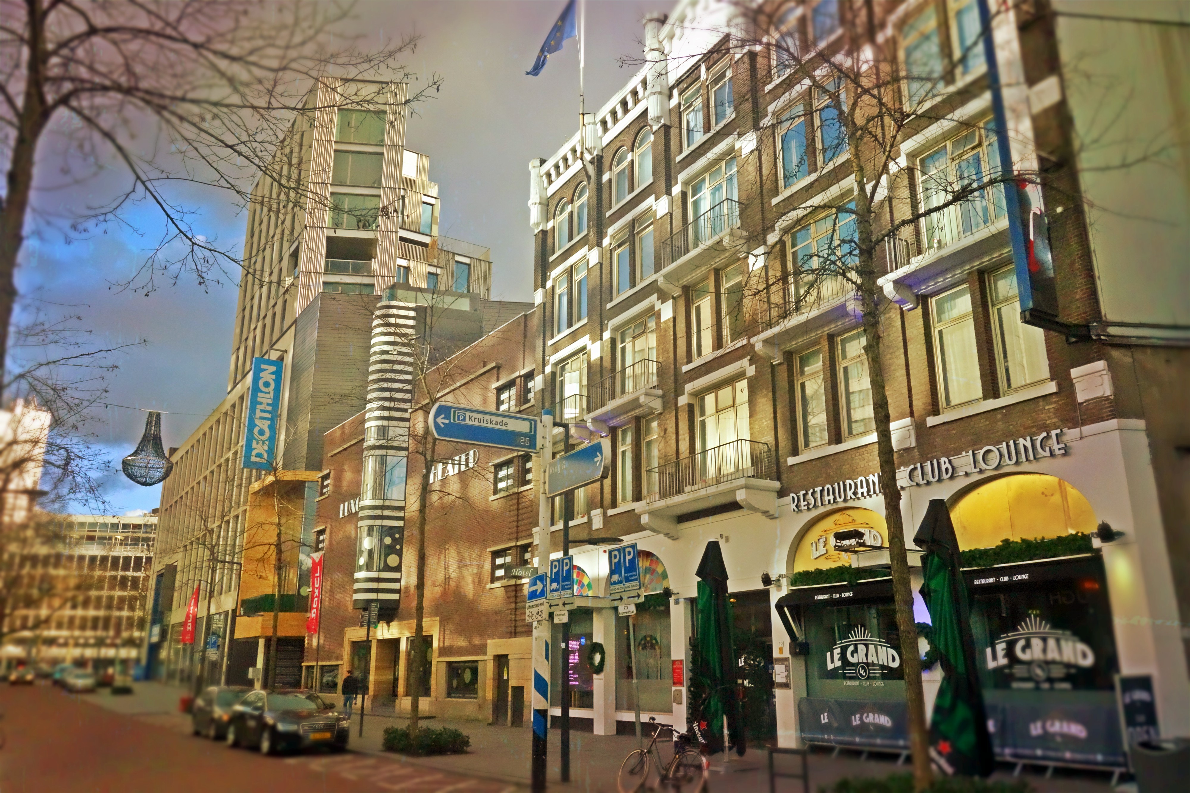Grand Hotel Central 2/15