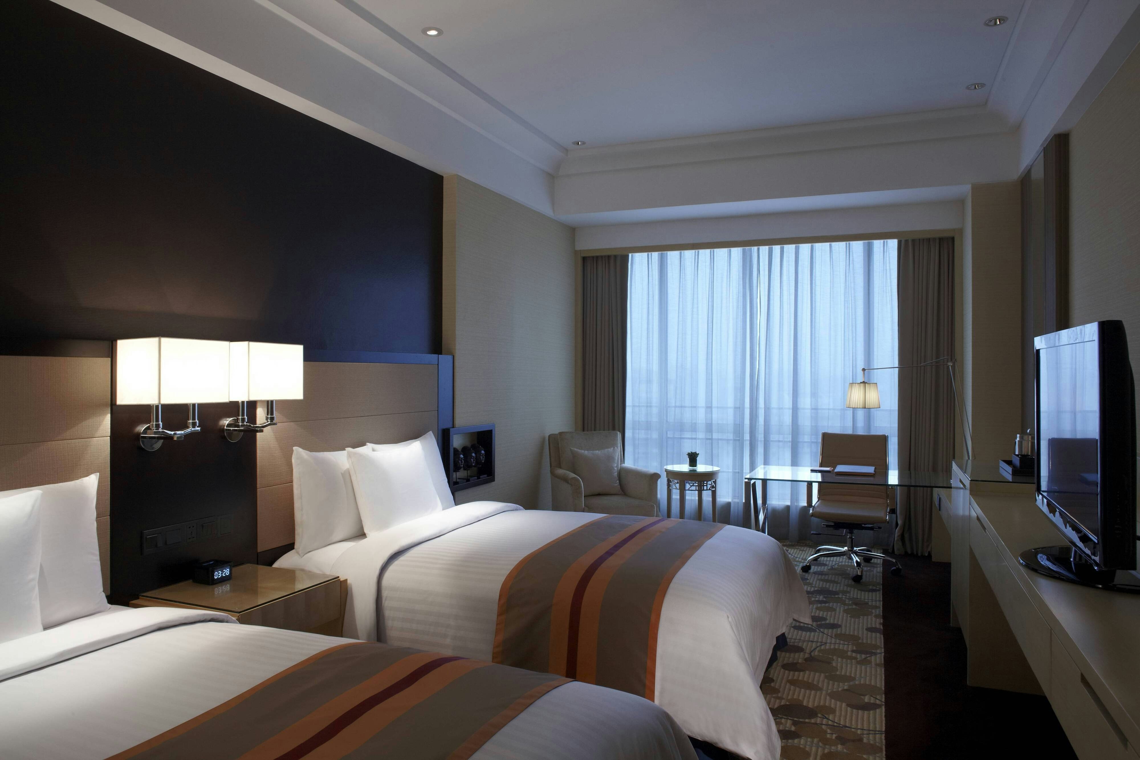 غرفة ديلوكس، Courtyard By Marriott Shanghai Central 2/3