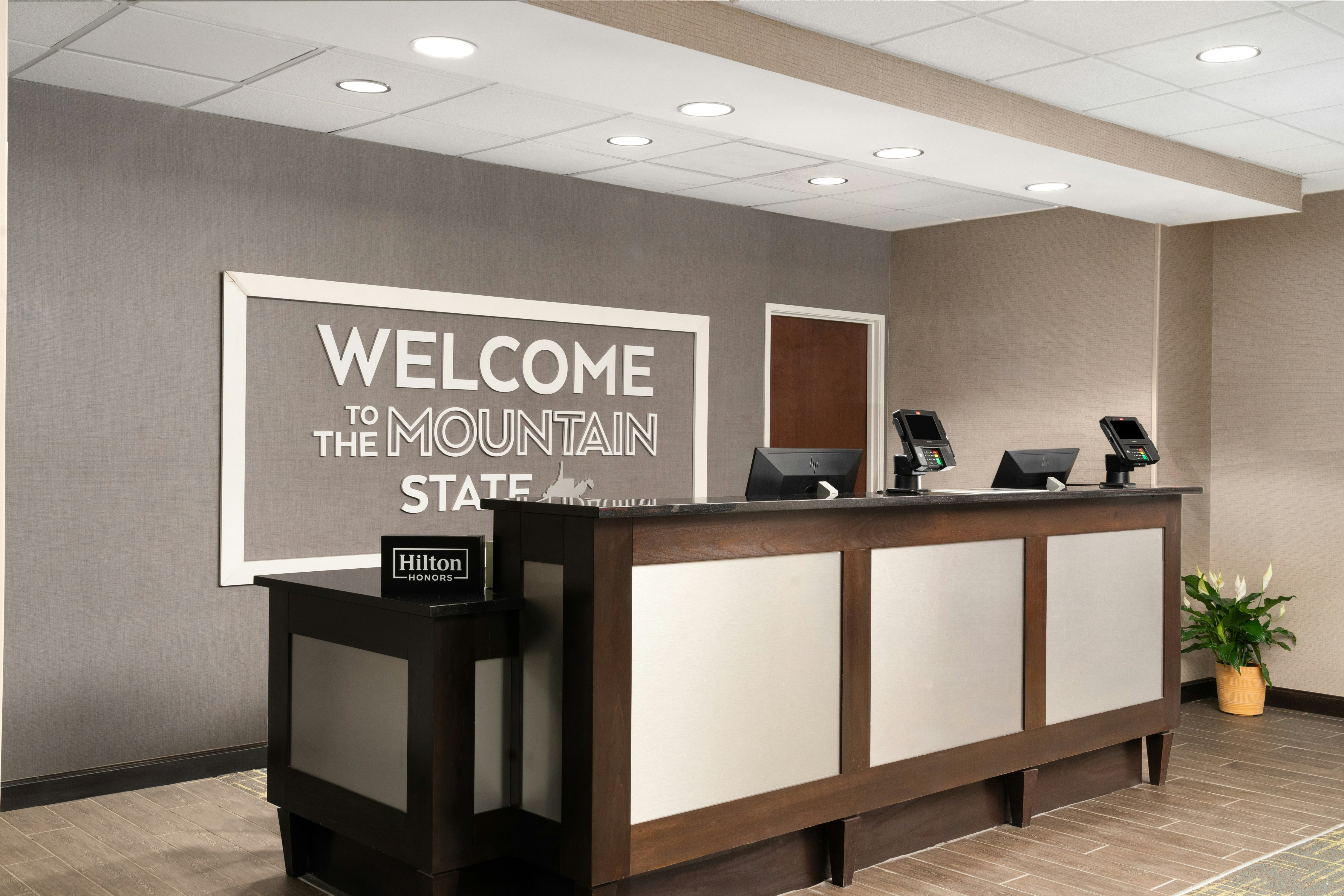 Hampton Inn Fairmont Wv 1/61