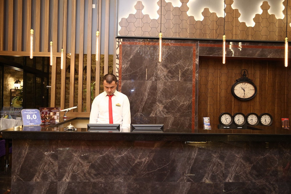 Classes Boutique Hotel 60/67