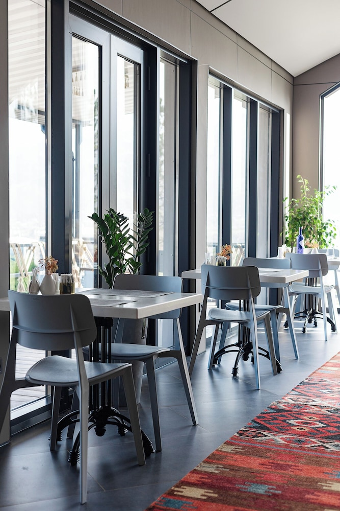 ZVEZDNAYA Eco Hotel 35/48