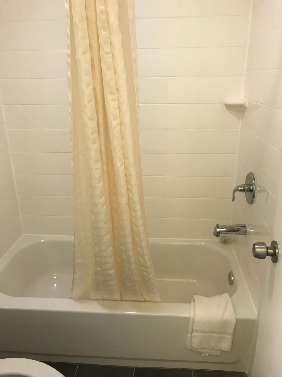 Village Motor Inn 10/11