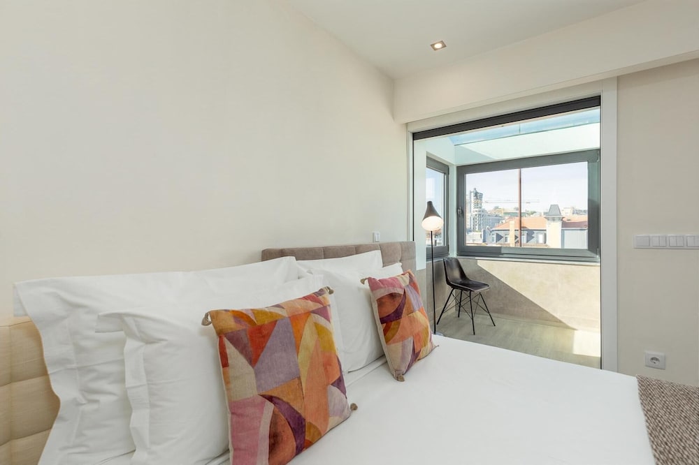 Your Opo Central Apartments 31/50