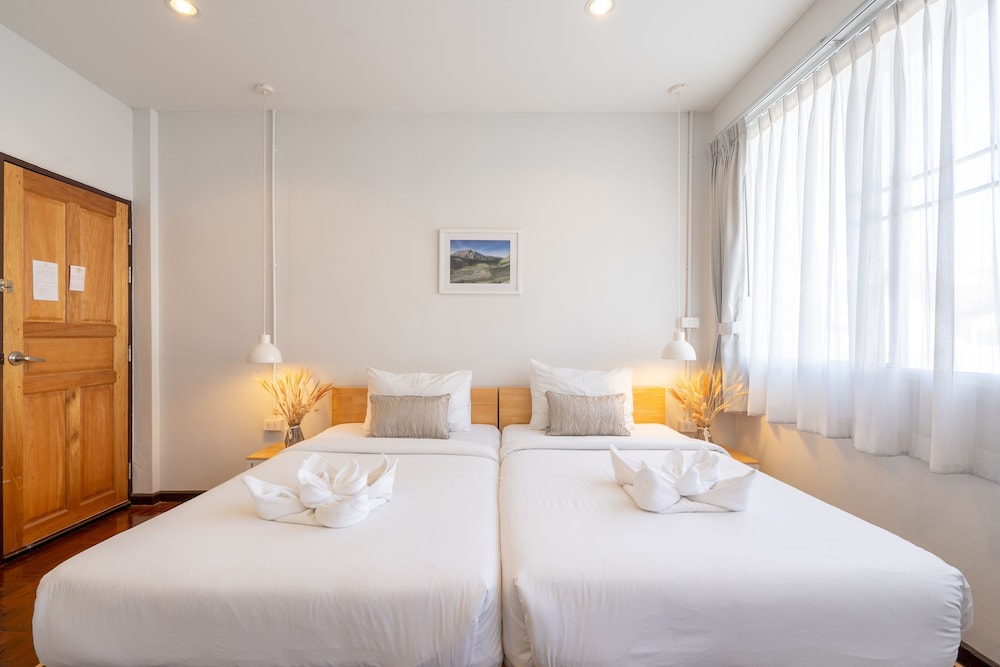 B House Chiangmai Hotel 15/50