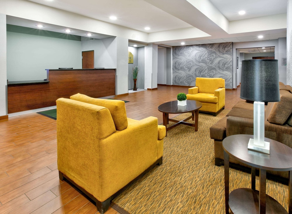 Wingate by Wyndham Longview North 38/48